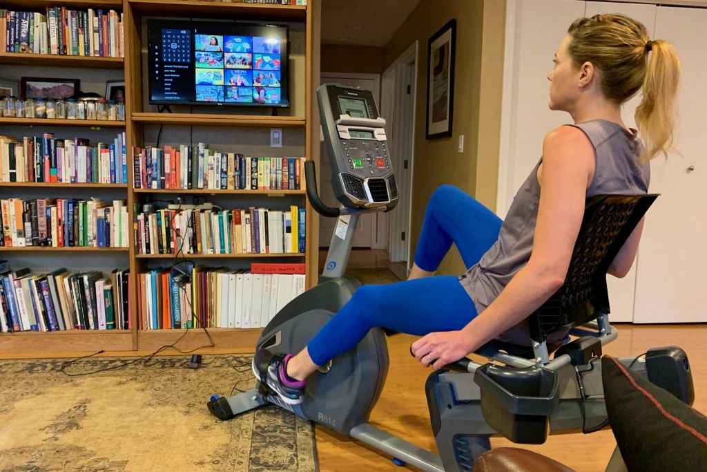 Advantages of standing up on exercise bikes
