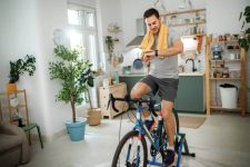 How many calories can you burn on a stationary bike